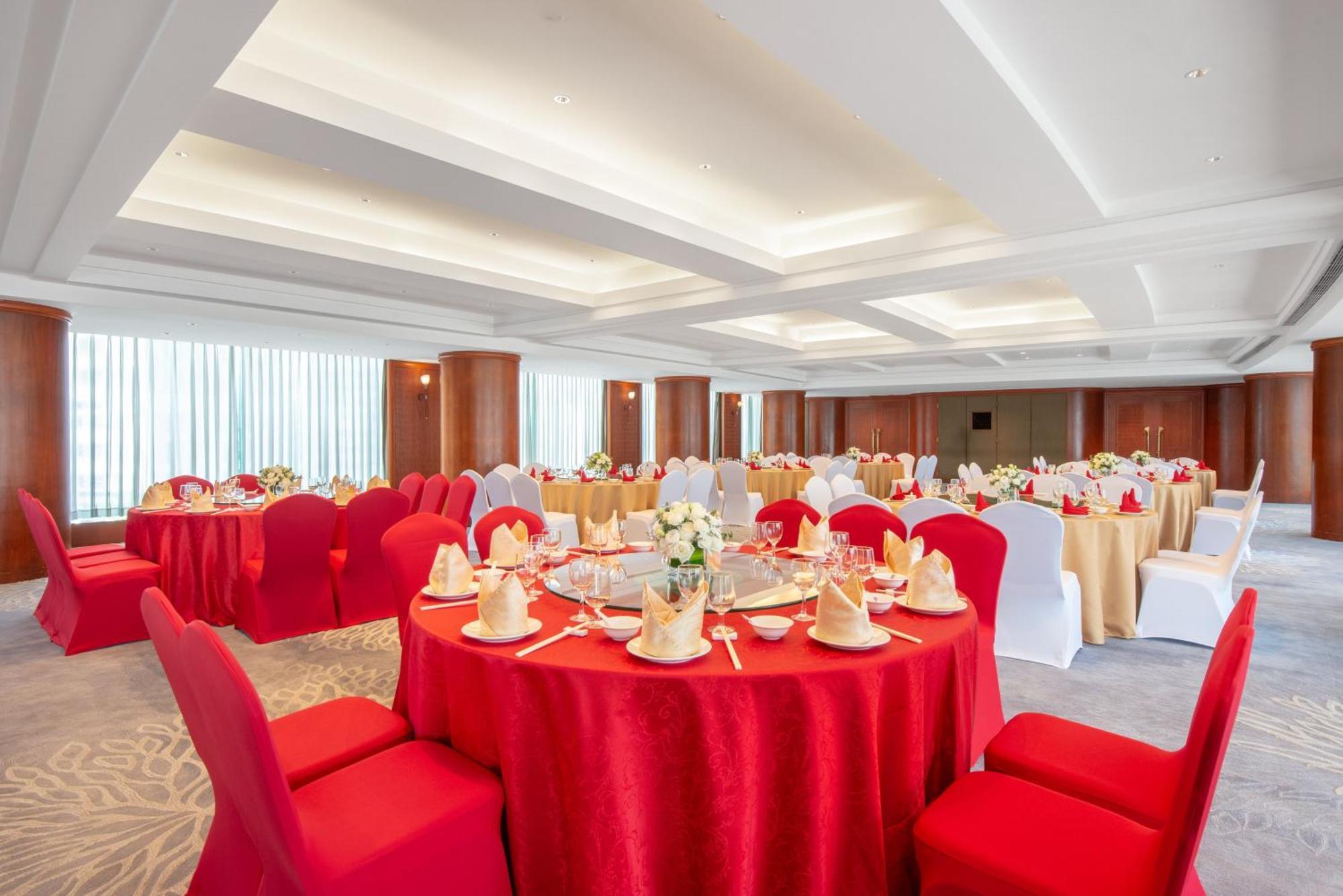 Crowne Plaza Zhuhai City Center By Ihg - Offers Free One-Way Shuttle To Chimelong Ocean Kingdom Exteriér fotografie