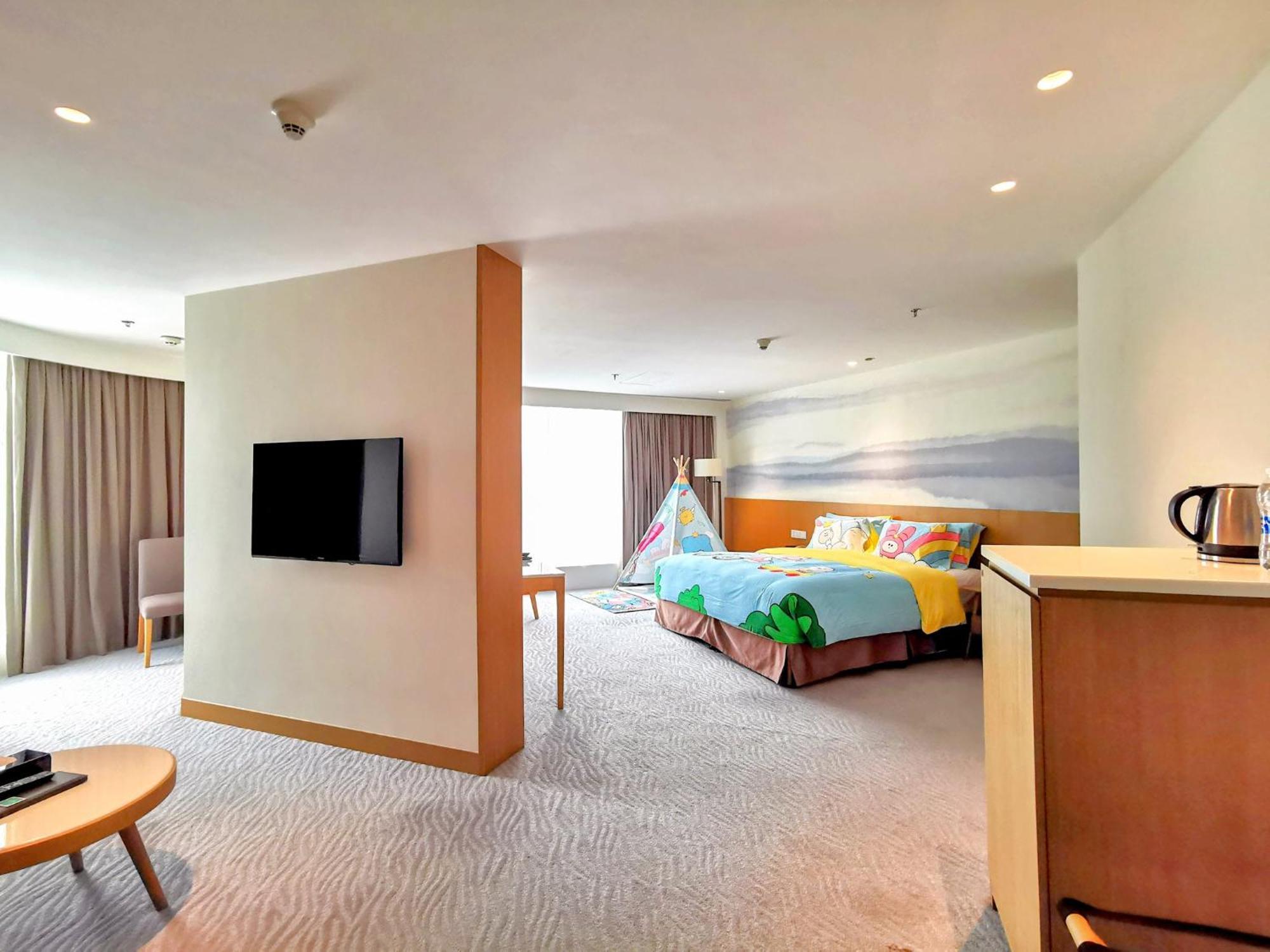 Crowne Plaza Zhuhai City Center By Ihg - Offers Free One-Way Shuttle To Chimelong Ocean Kingdom Exteriér fotografie