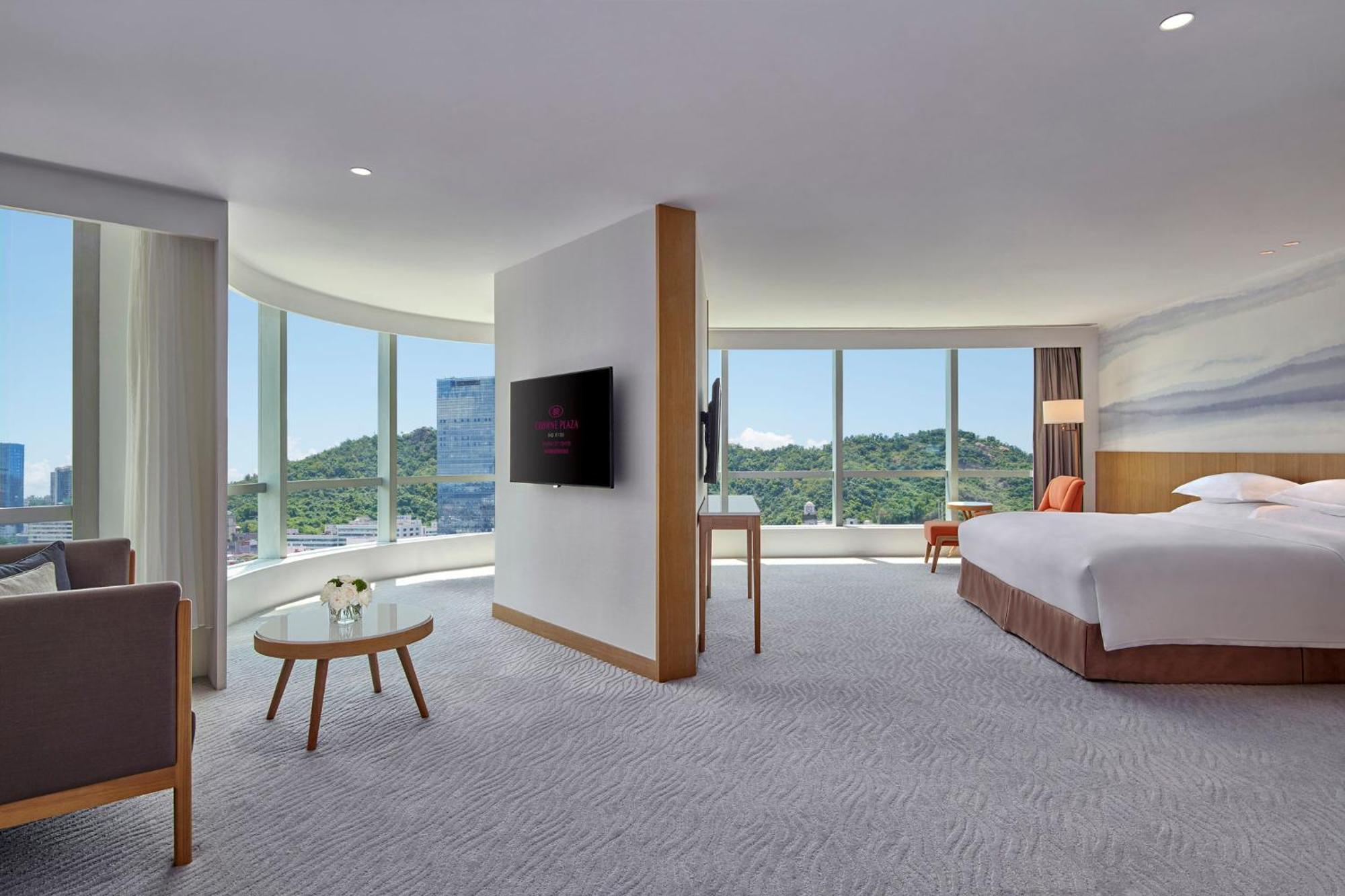 Crowne Plaza Zhuhai City Center By Ihg - Offers Free One-Way Shuttle To Chimelong Ocean Kingdom Exteriér fotografie